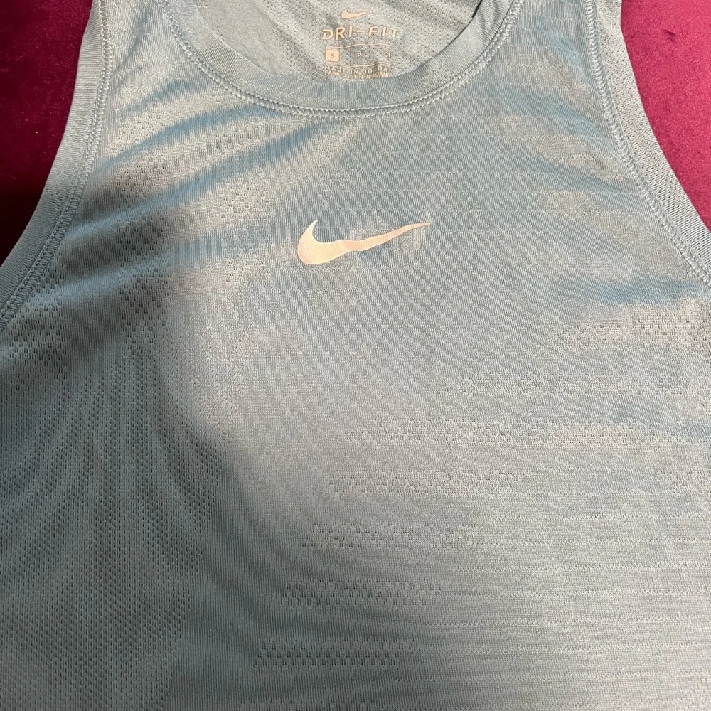 Nike tank top light blue - Picture 3 of 5